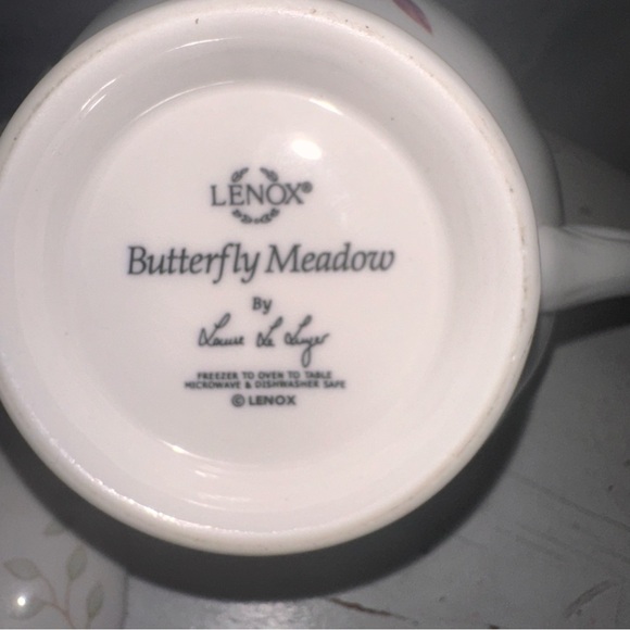 Lenox Butterfly Meadow Lidded Double Handle Sugar Bowl Artist Louise Le Luyer - Picture 8 of 9